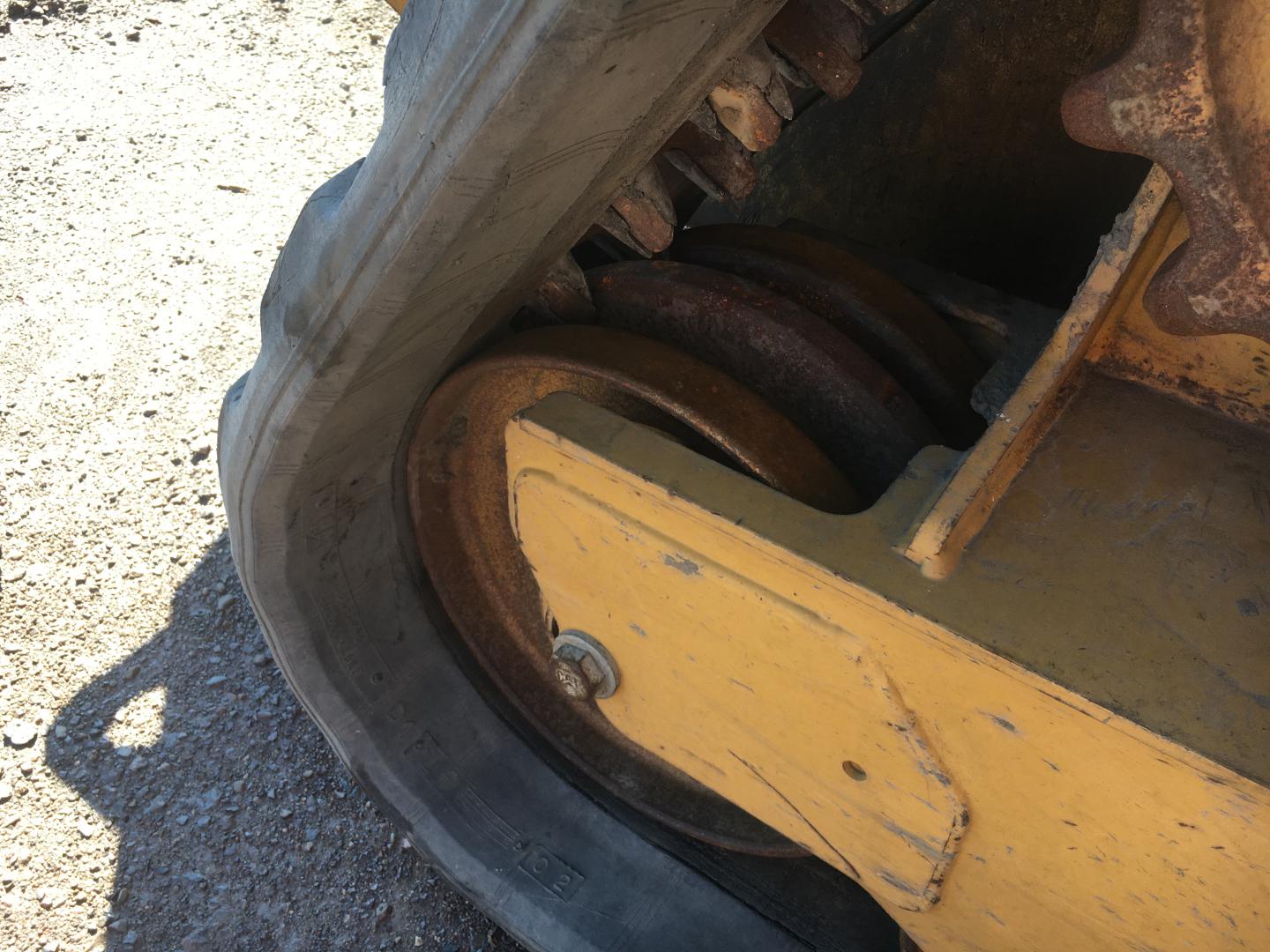 ./imagenes/INVOICE/2019/16985/MINICARGADOR 299D2 XHP (17).JPG